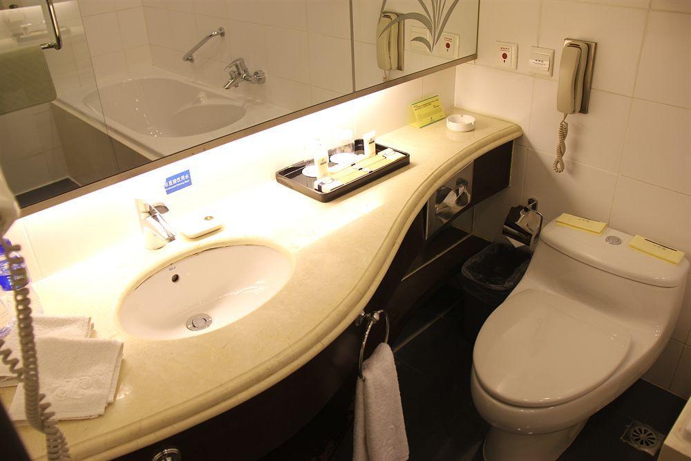 Beijing Jade Palace Hotel מראה חיצוני תמונה